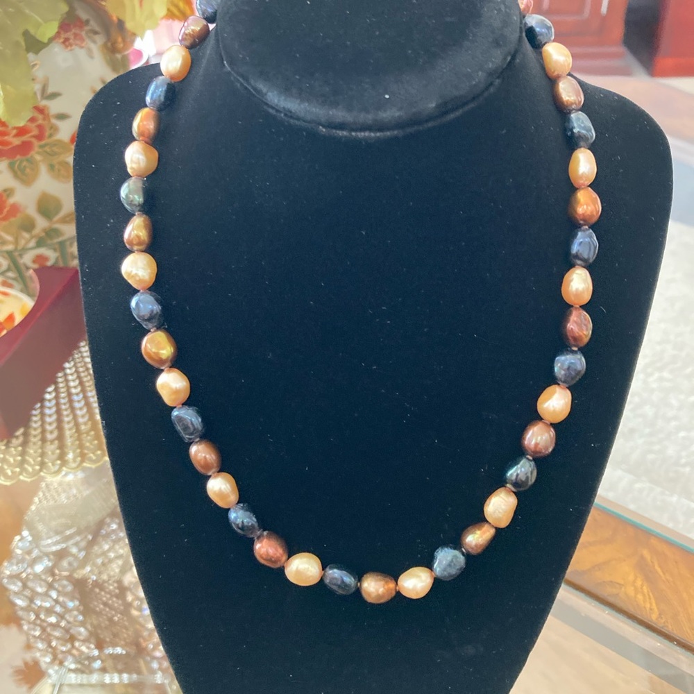 Pre-Loved Honora Freshwater Pearl Necklace